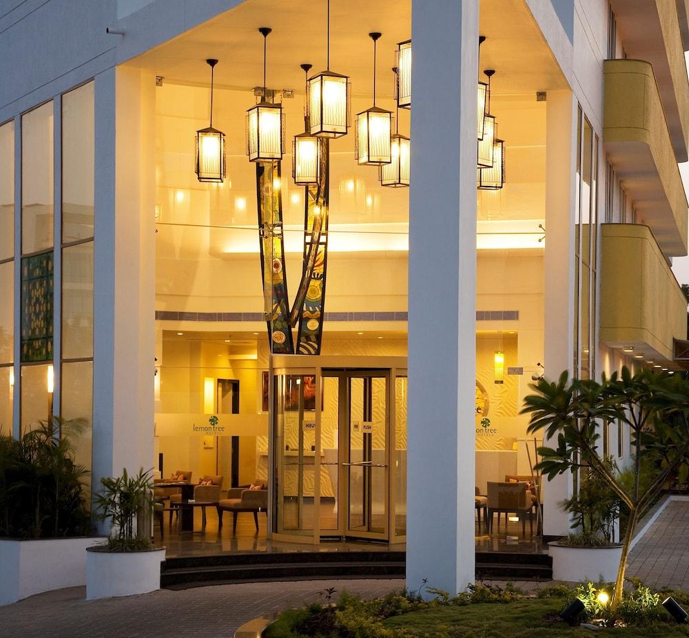 Lemon Tree Hotel Hinjewadi Pune Хинджавади Экстерьер фото