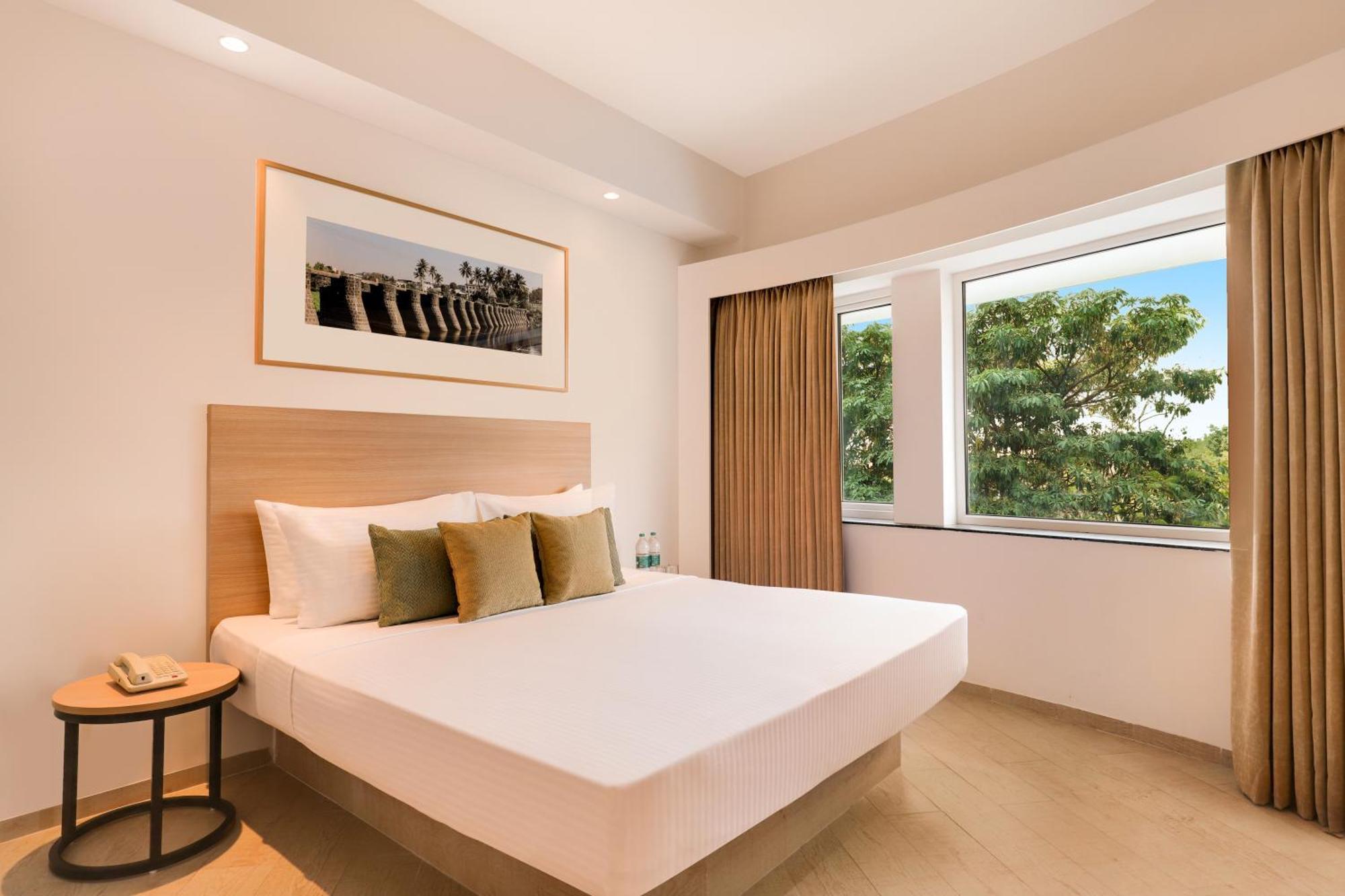 Lemon Tree Hotel Hinjewadi Pune Хинджавади Экстерьер фото